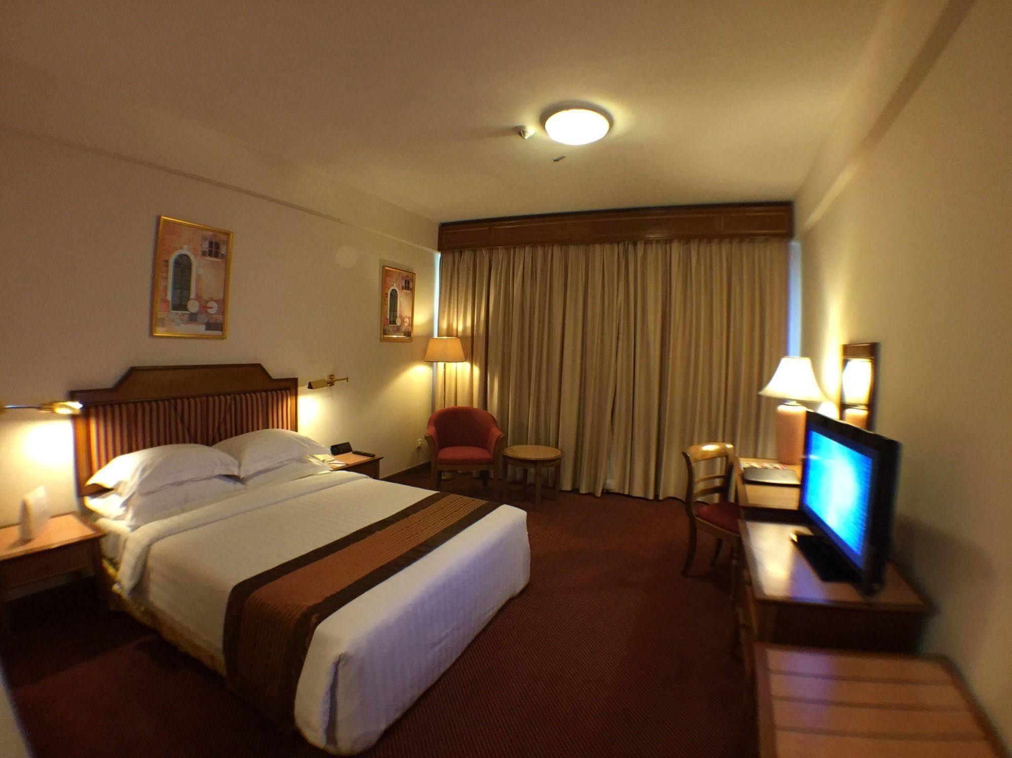 Sunway Hotel 4*